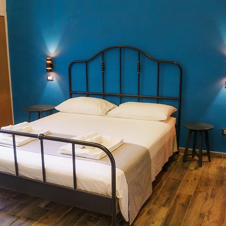Апартаменты Chiatamone Relais Неаполь Экстерьер фото